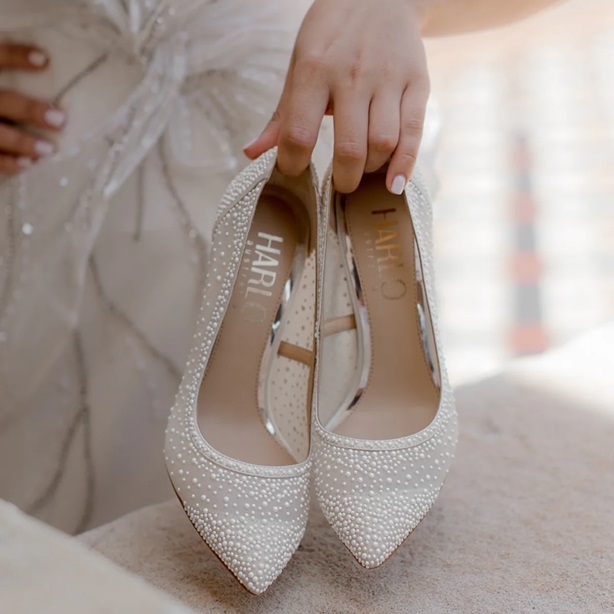 DEMI - POINTED TOE PUMP WITH PEARLS - IVORY