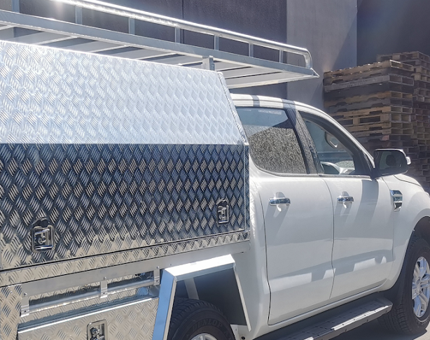 close up of single cab ute canopies 